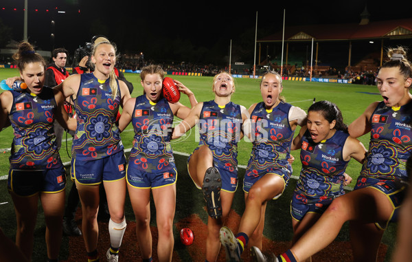 AFLW 2023 Round 07 - Adelaide v Western Bulldogs - A-43693029