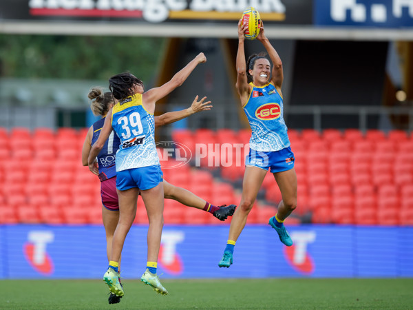 AFLW 2023 Round 07 - Gold Coast v Brisbane - A-43710001