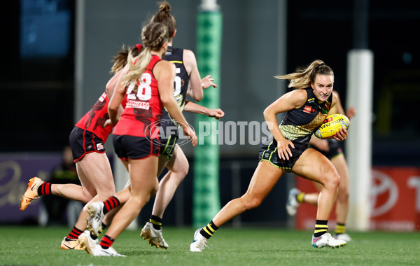 AFLW 2023 Round 07 - Richmond v Essendon - A-43713018