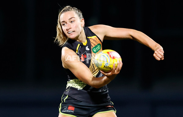 AFLW 2023 Round 07 - Richmond v Essendon - A-43713019