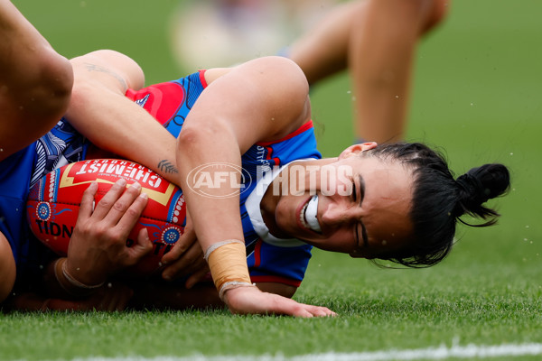 AFLW 2023 Round 08 - Western Bulldogs v Sydney - A-44147974