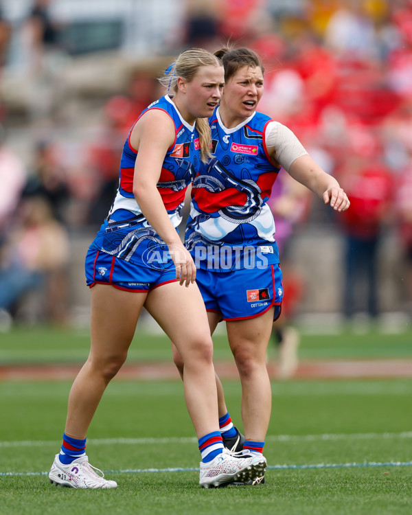 AFLW 2023 Round 08 - Western Bulldogs v Sydney - A-44148127