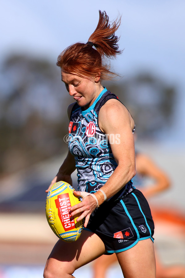 AFLW 2023 Round 08 - Yartapuulti v Gold Coast - A-44156169