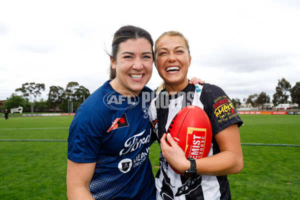 AFLW 2023 Round 08 - Collingwood v Geelong - A-44163994