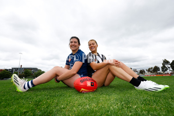 AFLW 2023 Round 08 - Collingwood v Geelong - A-44164004