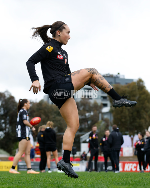 AFLW 2023 Round 08 - Collingwood v Geelong - A-44164010