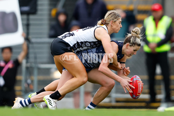 AFLW 2023 Round 08 - Collingwood v Geelong - A-44166147