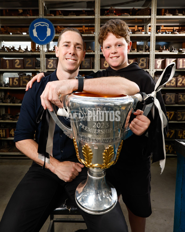 AFL 2023 Media - Collingwood Premiership Cup Engraving - A-44328224