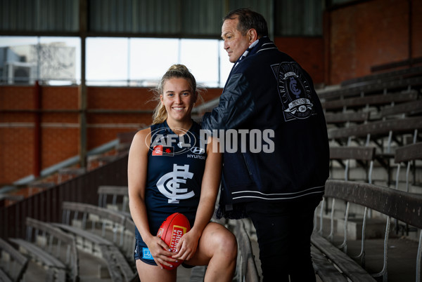 AFLW 2023 Media - Essendon and Carlton Media Opportunity 261023 - A-44485105