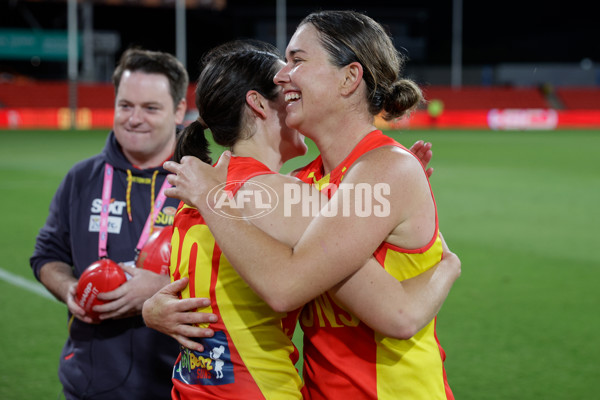 AFLW 2023 Round 09 - Gold Coast v GWS - A-44913403