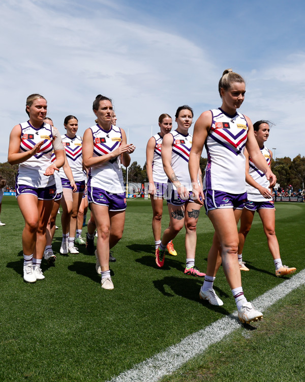 AFLW 2023 Round 09 - Melbourne v Fremantle - A-44921026