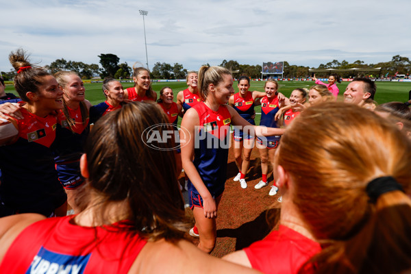 AFLW 2023 Round 09 - Melbourne v Fremantle - A-44921030