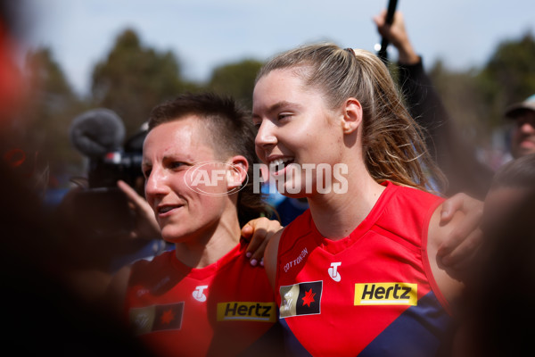 AFLW 2023 Round 09 - Melbourne v Fremantle - A-44921712