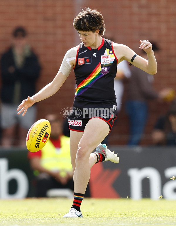 AFLW 2023 Round 09 - Essendon v Carlton - A-44924249