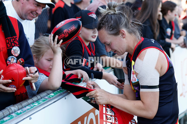 AFLW 2023 Round 09 - Essendon v Carlton - A-44926157