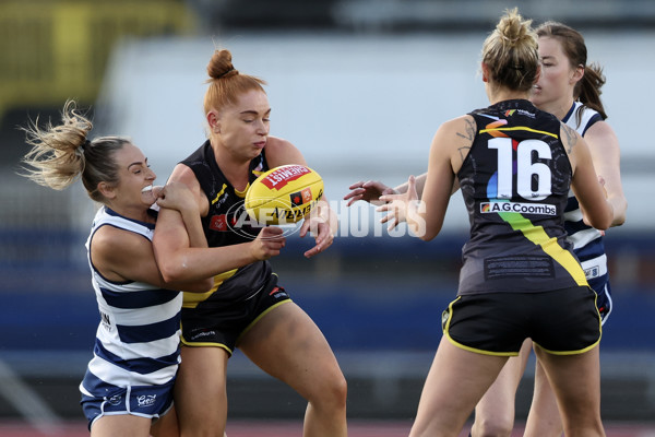 AFLW 2023 Round 09 - Richmond v Geelong - A-44929514