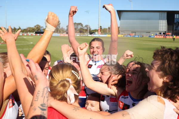 AFLW 2023 Round 09 - West Coast v Western Bulldogs - A-44929541