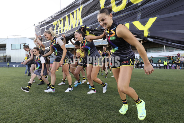 AFLW 2023 Round 09 - Richmond v Geelong - A-44931583