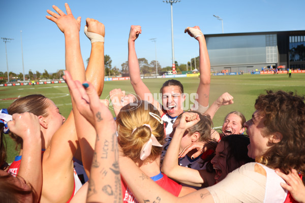 AFLW 2023 Round 09 - West Coast v Western Bulldogs - A-44931599