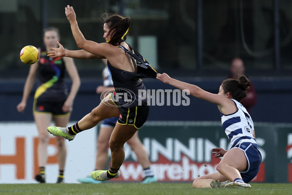 AFLW 2023 Round 09 - Richmond v Geelong - A-44932884