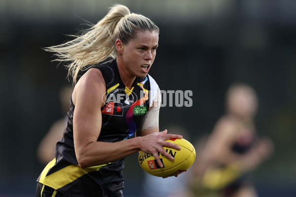 AFLW 2023 Round 09 - Richmond v Geelong - A-44932885