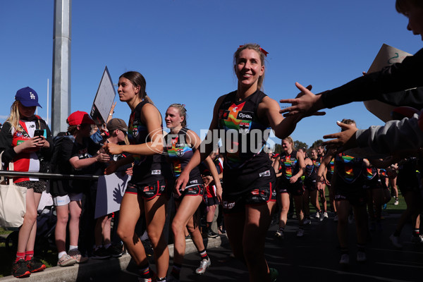 AFLW 2023 Round 09 - St Kilda v Brisbane - A-44932956