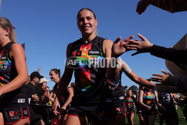 AFLW 2023 Round 09 - St Kilda v Brisbane - A-44934709