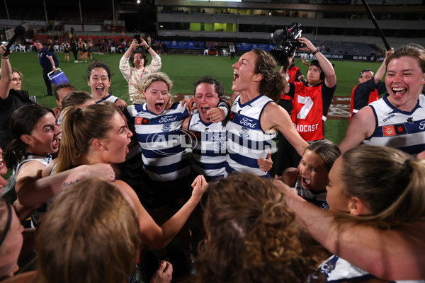 AFLW 2023 Round 09 - Richmond v Geelong - A-44934719