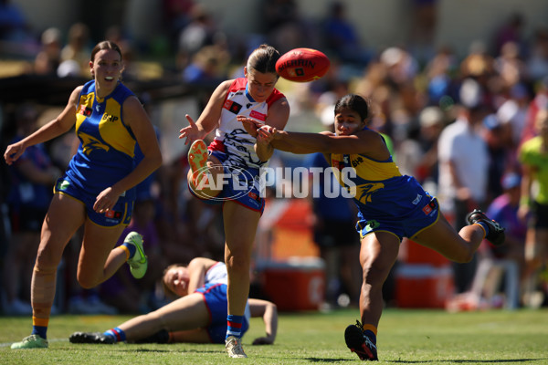 AFLW 2023 Round 09 - West Coast v Western Bulldogs - A-44934777