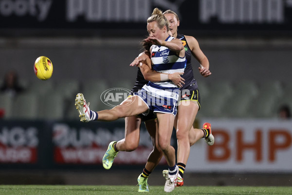 AFLW 2023 Round 09 - Richmond v Geelong - A-44936032