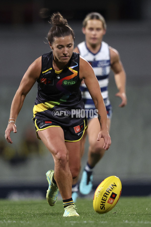 AFLW 2023 Round 09 - Richmond v Geelong - A-44942215