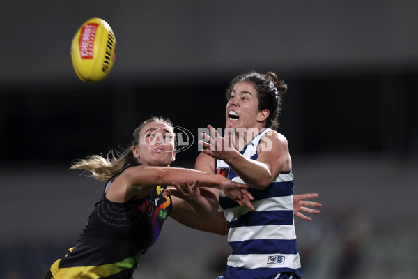 AFLW 2023 Round 09 - Richmond v Geelong - A-44942917