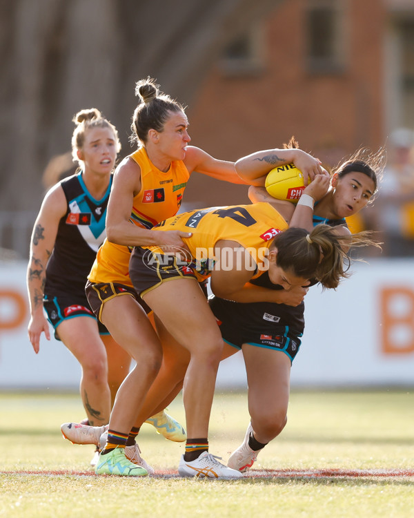 AFLW 2023 Round 09 - Hawthorn v Port Adelaide - A-44948069