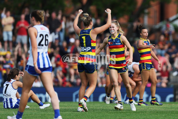 AFLW 2023 Round 09 - Adelaide v North Melbourne - A-44950418