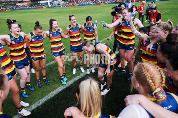 AFLW 2023 Round 09 - Adelaide v North Melbourne - A-44950423