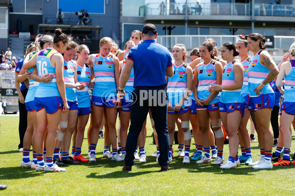 AFLW 2023 Round 10 - Western Bulldogs v North Melbourne - A-44983258