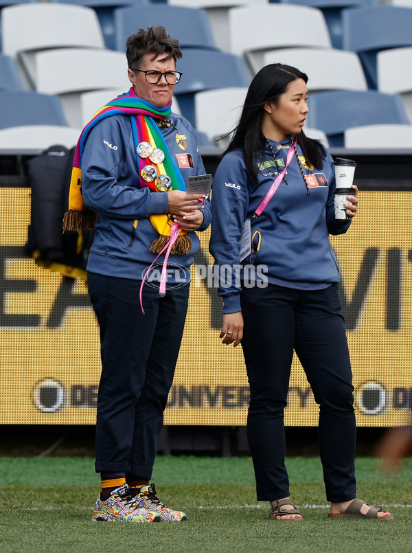 AFLW 2023 Round 10 - Geelong v Hawthorn - A-44986762