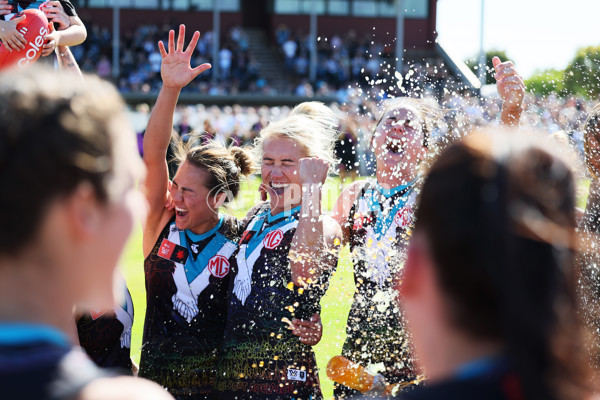 AFLW 2023 Round 10 - Port Adelaide v GWS - A-44989336