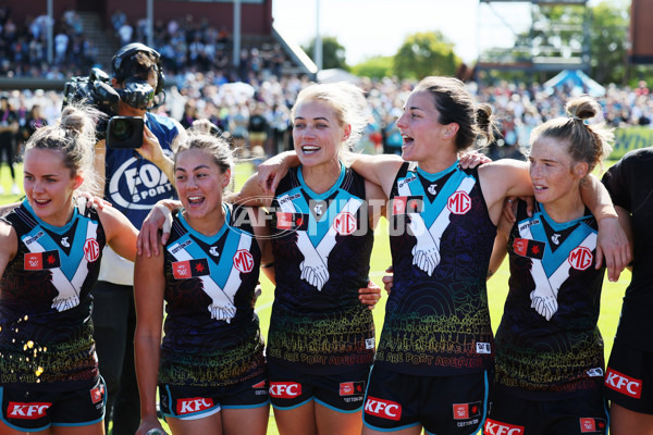 AFLW 2023 Round 10 - Port Adelaide v GWS - A-44990685