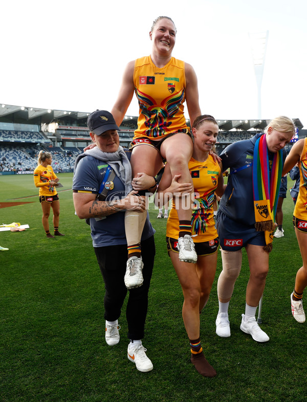 AFLW 2023 Round 10 - Geelong v Hawthorn - A-44995990