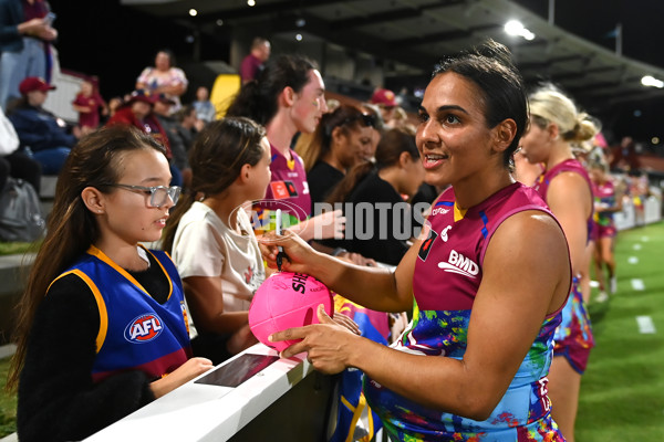 AFLW 2023 Round 10 - Brisbane v Melbourne - A-44999134