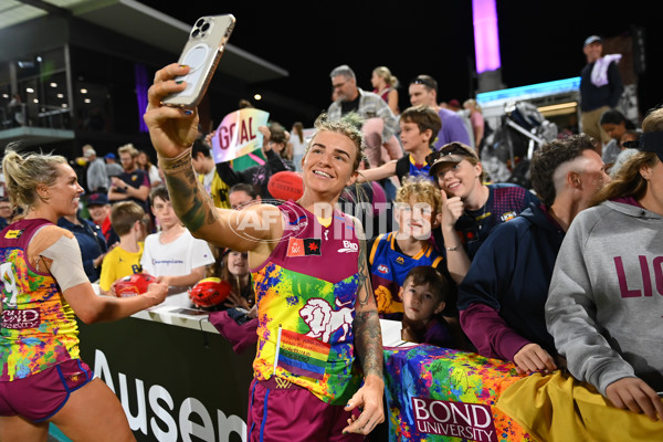 AFLW 2023 Round 10 - Brisbane v Melbourne - A-45001966