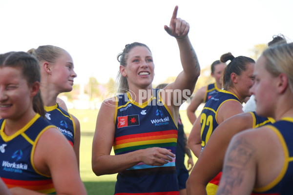 AFLW 2023 Round 10 - West Coast v Adelaide - A-45001992