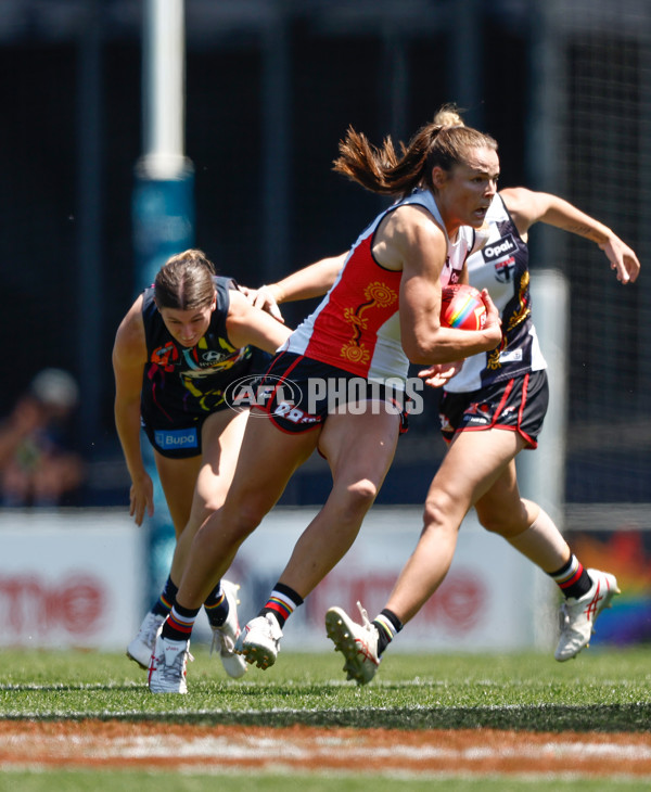 AFLW 2023 Round 10 - Carlton v St Kilda - A-45004996