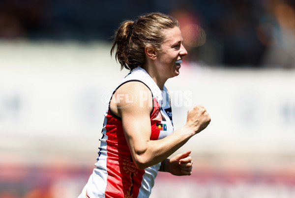 AFLW 2023 Round 10 - Carlton v St Kilda - A-45005011