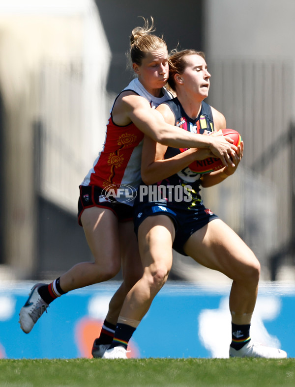 AFLW 2023 Round 10 - Carlton v St Kilda - A-45005835