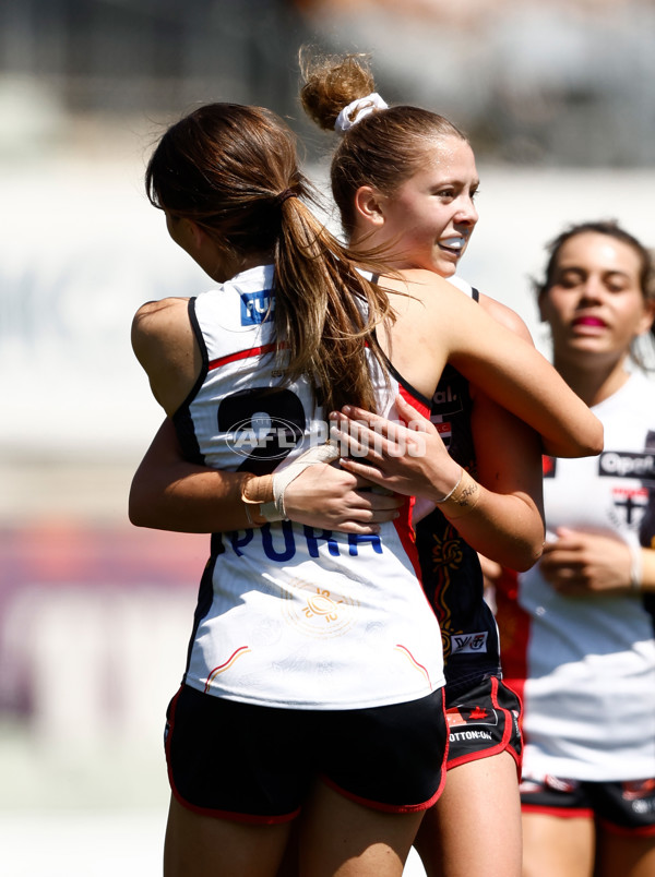 AFLW 2023 Round 10 - Carlton v St Kilda - A-45009978
