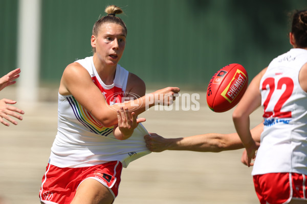 AFLW 2023 Round 10 - Fremantle v Sydney - A-45012422