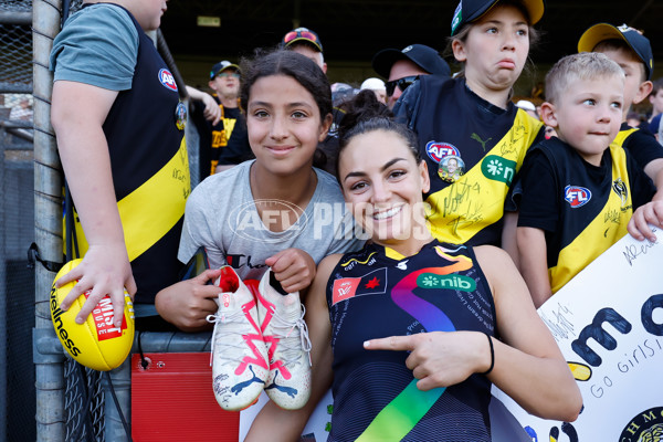 AFLW 2023 Round 10 - Collingwood v Richmond - A-45012441