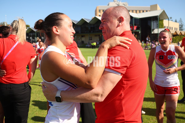 AFLW 2023 Round 10 - Fremantle v Sydney - A-45014889